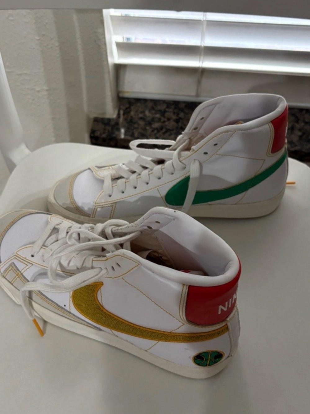 Nike Blazer Mid
Roswell Rayguns (GS)